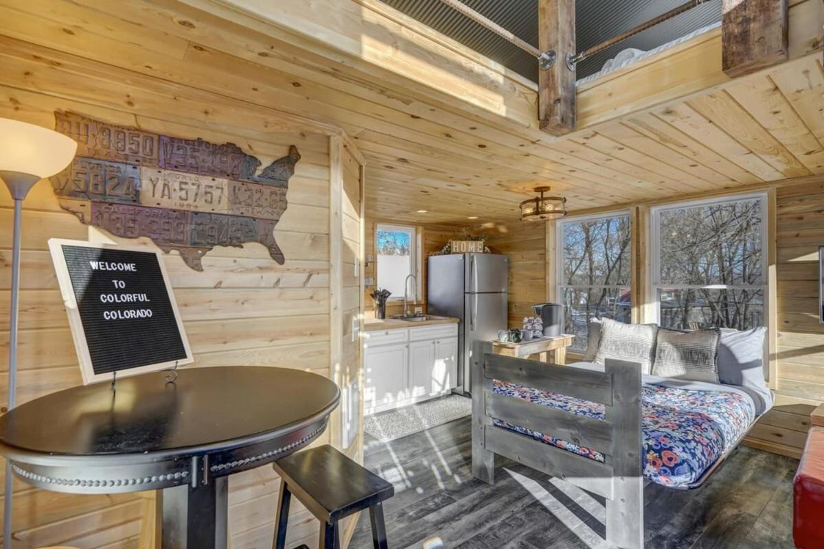 Red Rock Treehouse Unique In Old Colorado Casa de férias *