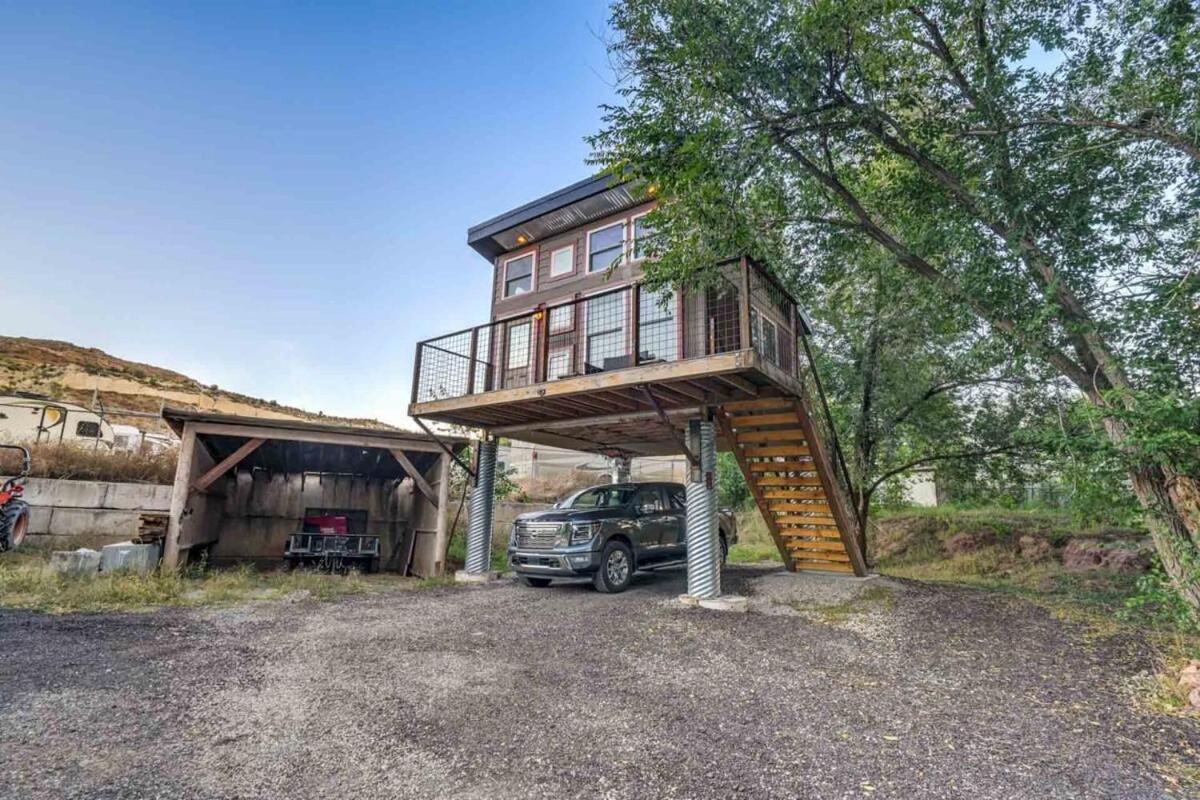 Red Rock Treehouse Unique In Old Colorado Casa de férias